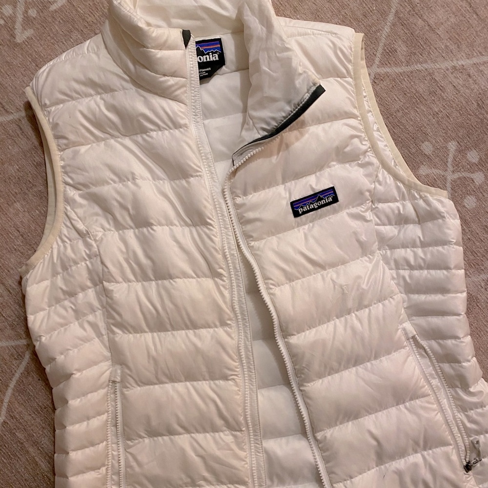 Patagonia Women’s White Down Vest